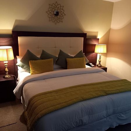 Hotel Golosone Ambato Eksteriør bilde